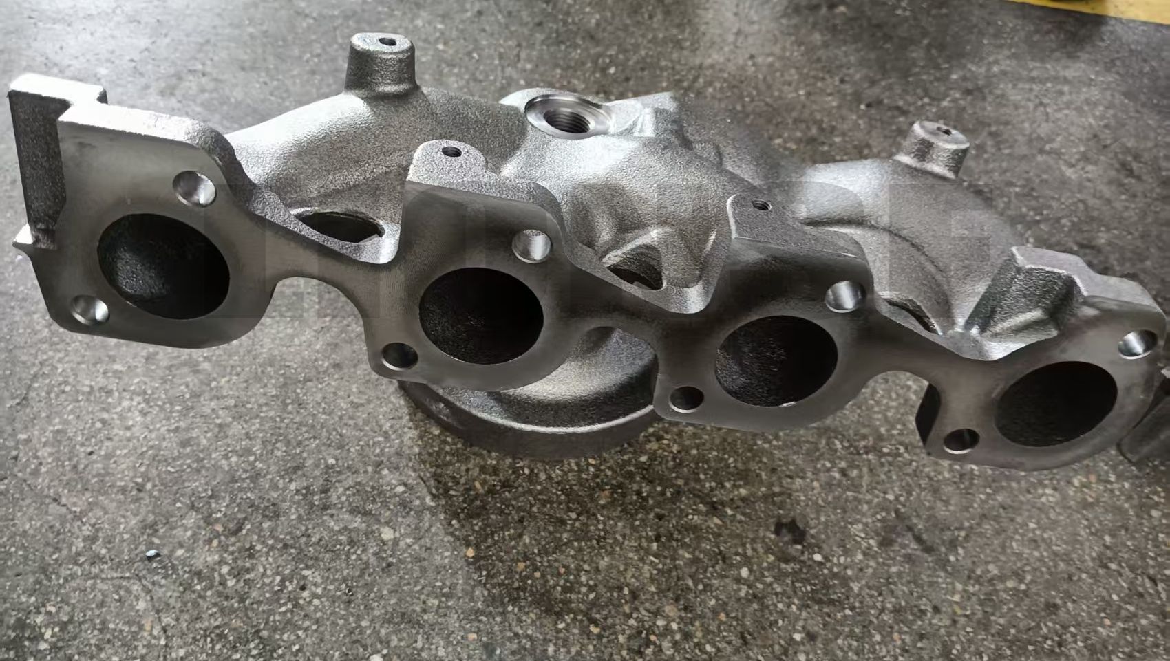 배기 매니폴드 주조의 장점은 무엇입니까?