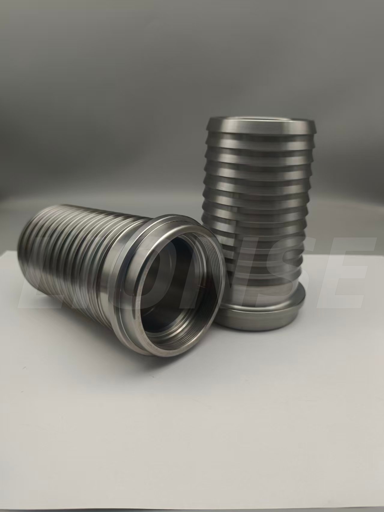 스테인레스 스틸 부품의 CNC 가공 및 터닝